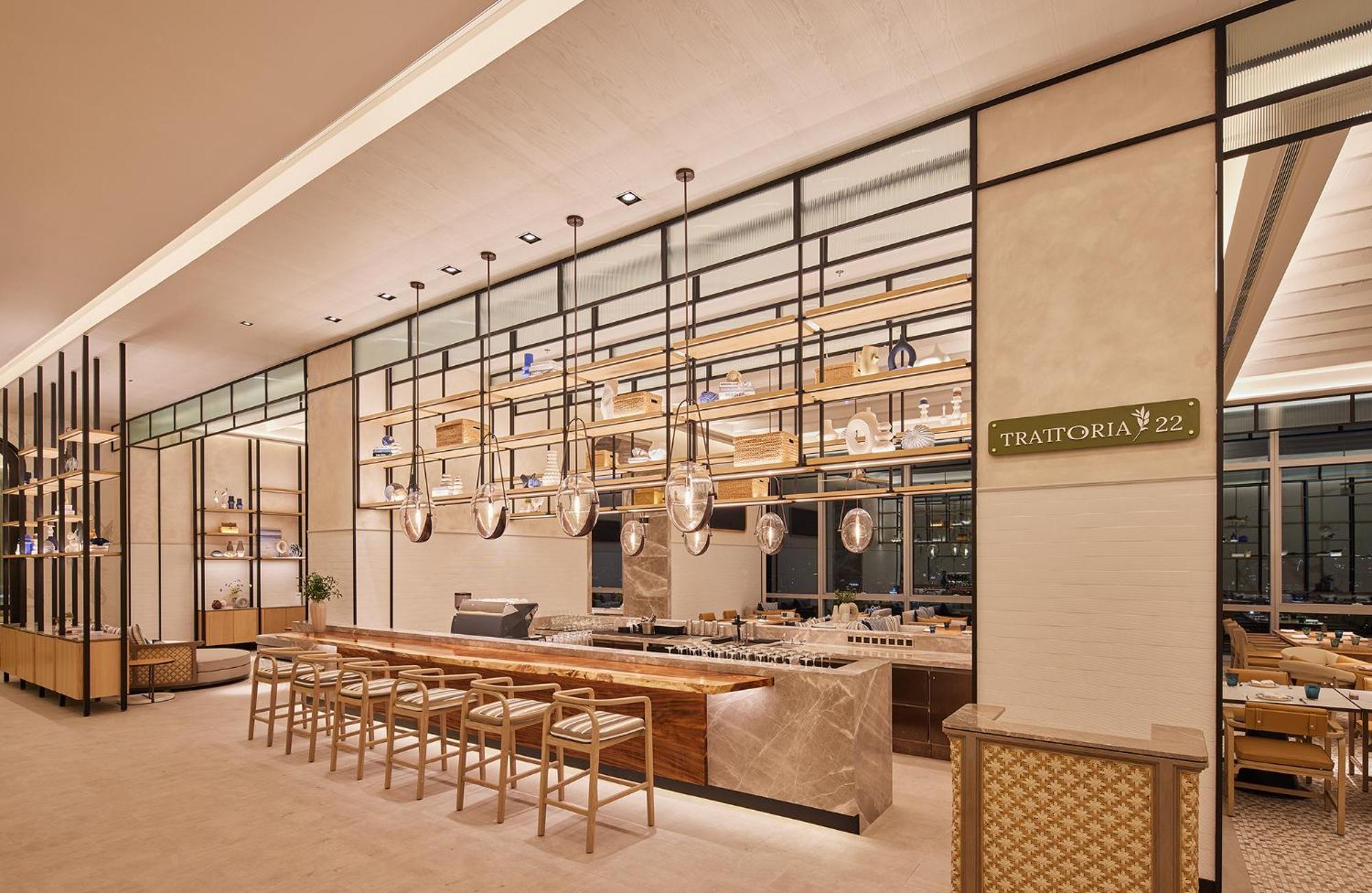 Eastin Grand Hotel Phayathai Μπανγκόκ Εξωτερικό φωτογραφία The Kitchen Table